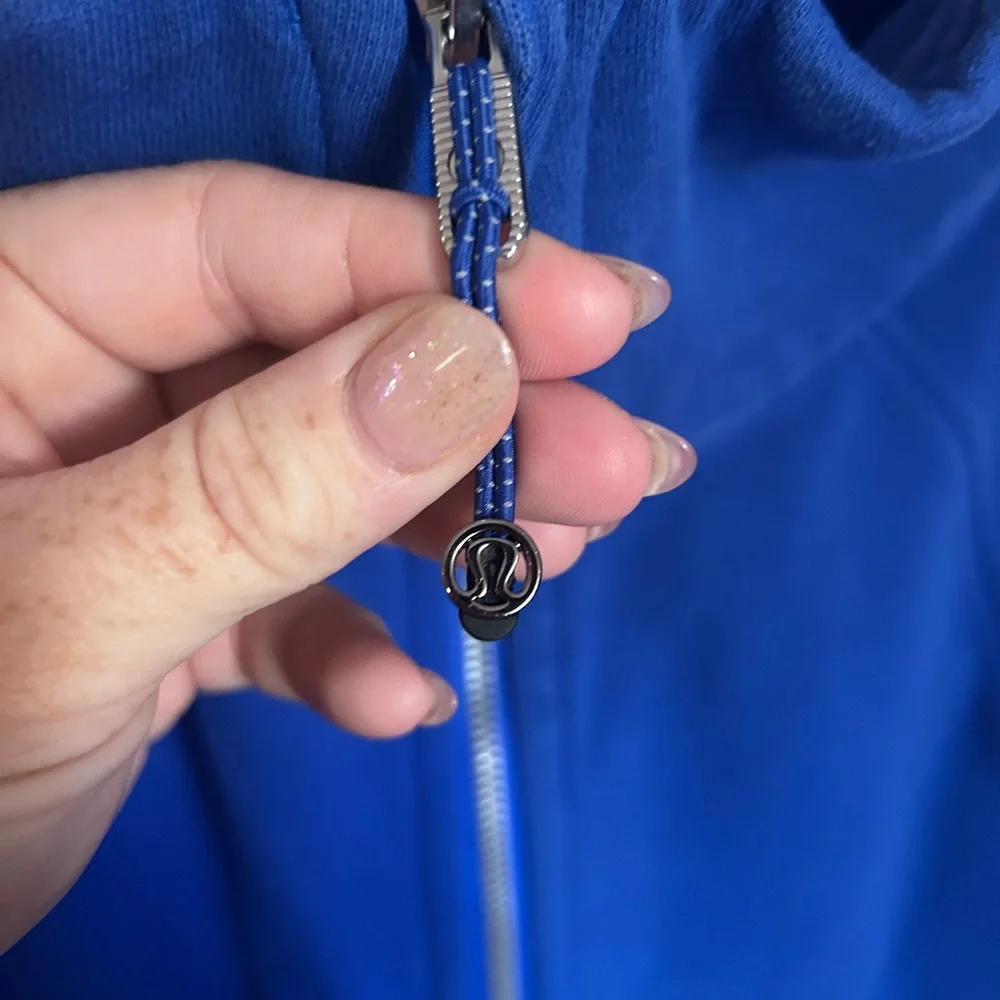 Lululemon scuba - Picture 2 of 4